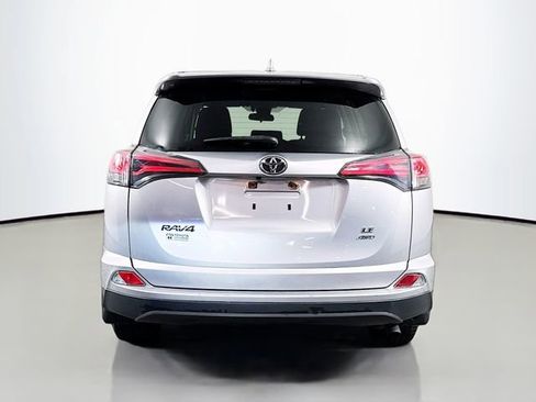 Used 2018 Toyota RAV4 LE w/ All Weather Liner Package AWD/4WD image 5