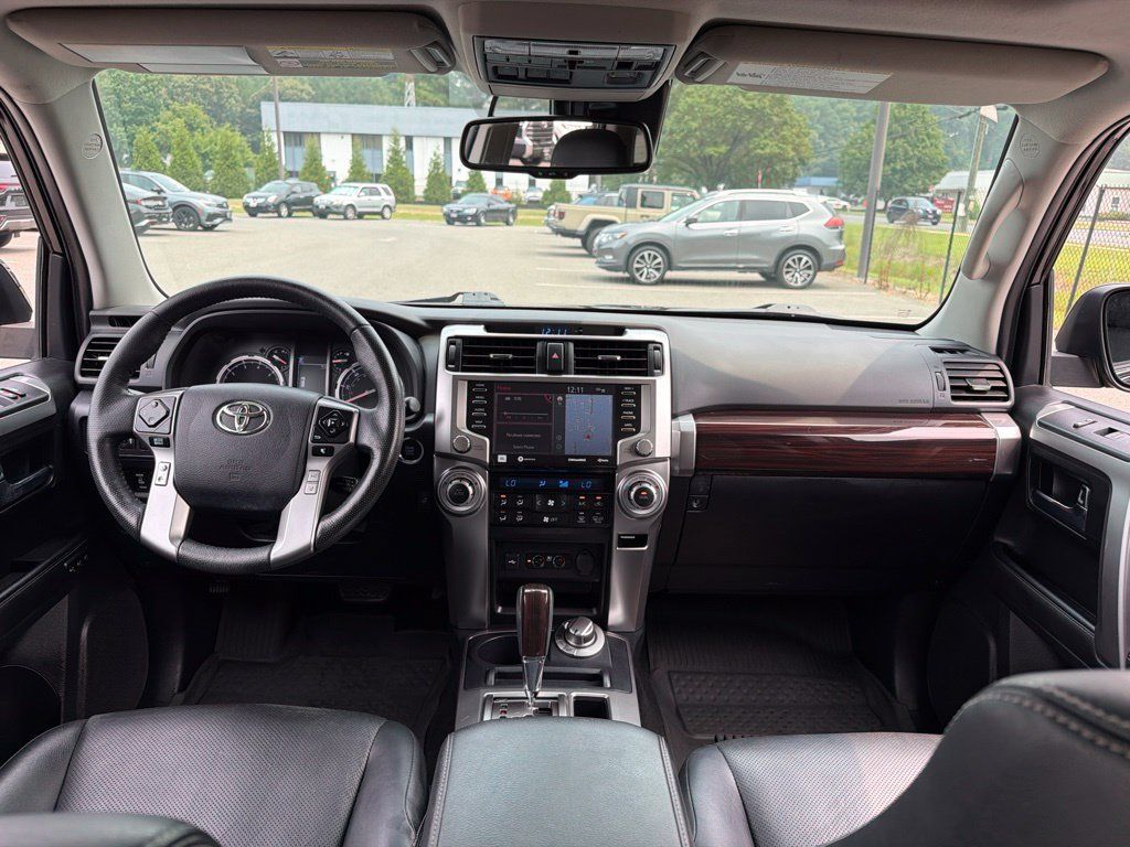 Used 2024 Toyota 4Runner Limited AWD/4WD image 11