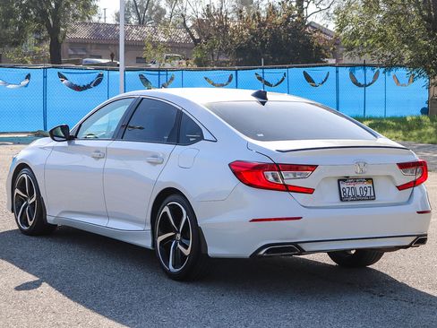 Used 2022 Honda Accord Sport image 7