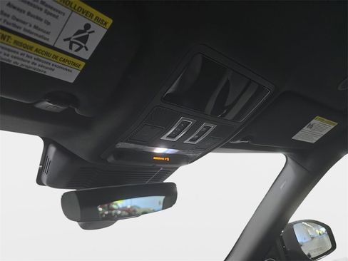 Used 2026 Land Rover Range Rover Evoque S image 25