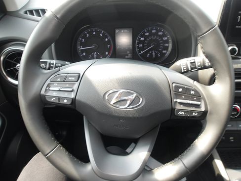 Certified 2023 Hyundai Kona SEL w/ Convenience Package AWD/4WD image 17