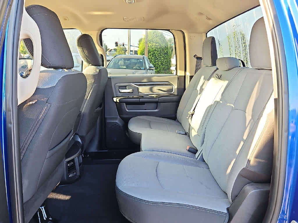 Used 2019 RAM 2500 Big Horn RWD image 9