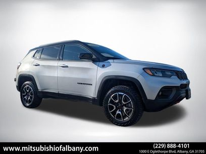 Used 2025 Jeep Compass Trailhawk