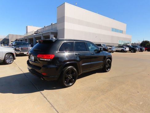 Used 2015 Jeep Grand Cherokee Altitude image 10