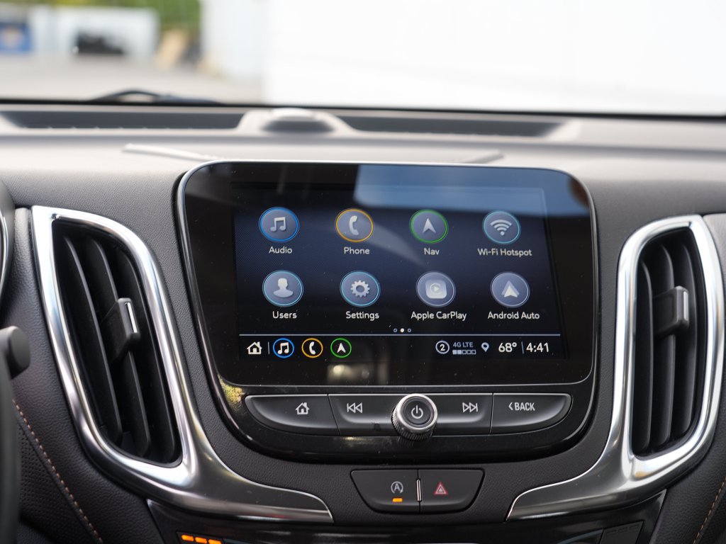 Certified 2024 Chevrolet Equinox Premier AWD/4WD image 23