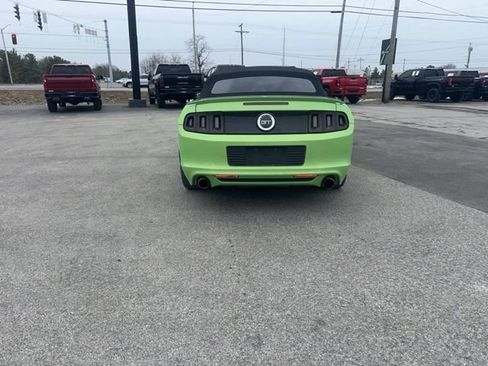 Used 2013 Ford Mustang GT Premium w/ Brembo Brake Pkg image 6