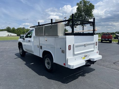 Used 2021 Chevrolet Silverado 2500 W/T w/ WT Convenience Package RWD image 3