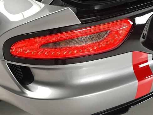 Used 2016 Dodge Viper ACR w/ Extreme Aero Package image 40