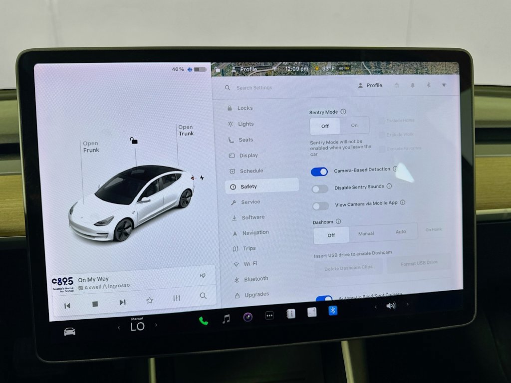 Used 2020 Tesla Model 3 Standard Range RWD image 32