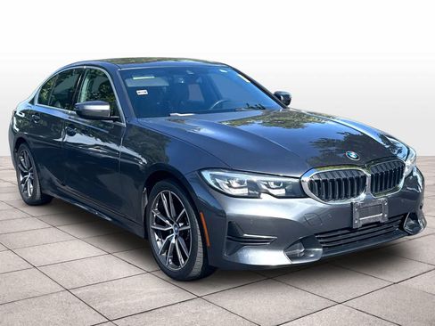 Used 2020 BMW 330i Sedan w/ Driving Assistance Package RWD image 3