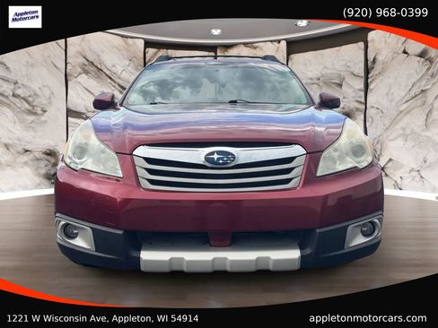 Used 2011 Subaru Outback 2.5i Limited w/ PWR Moonroof Pkg AWD/4WD image 12