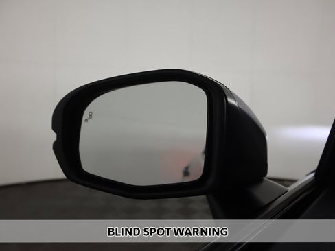 Used 2023 Honda HR-V EX-L image 5