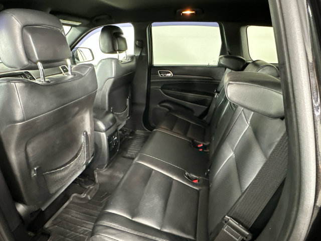 Used 2015 Jeep Grand Cherokee Laredo w/ Quick Order Package 23E AWD/4WD image 19