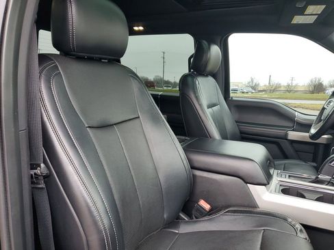 Used 2018 Ford F150 Lariat w/ Equipment Group 502A Luxury image 30