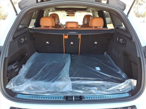 New 2026 Mercedes-Benz GLC 300 image 23