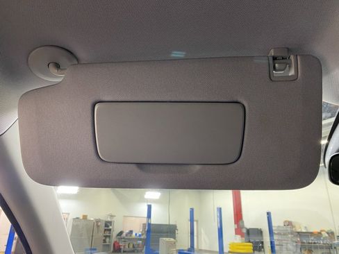 Used 2023 Chevrolet Blazer LT image 34