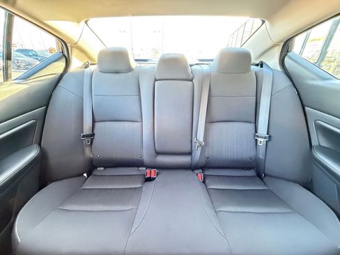 Used 2025 Nissan Altima 2.5 SV FWD image 36