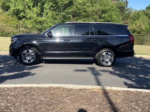 Used 2025 Ford Expedition Max Active image 11