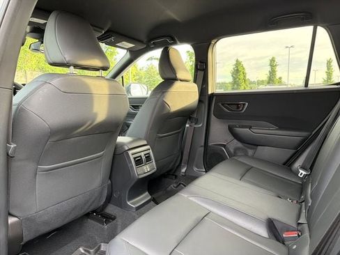 Used 2026 Subaru Outback Premium AWD/4WD image 12