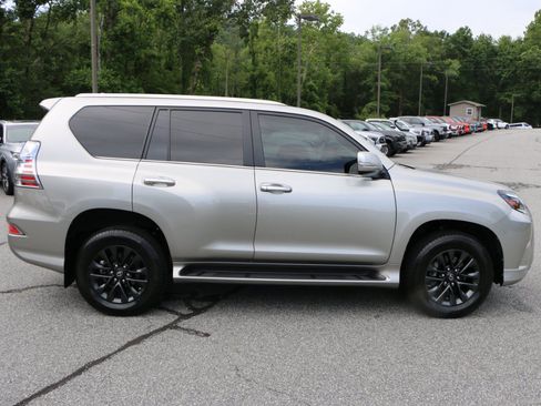 Used 2022 Lexus GX 460 Premium AWD/4WD image 9