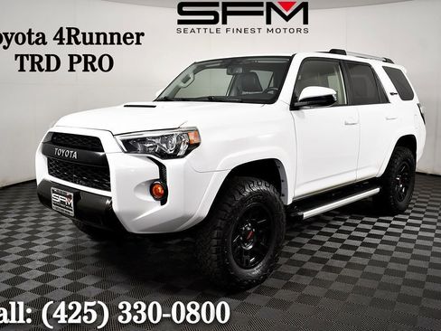 Used 2016 Toyota 4Runner TRD Pro image 1