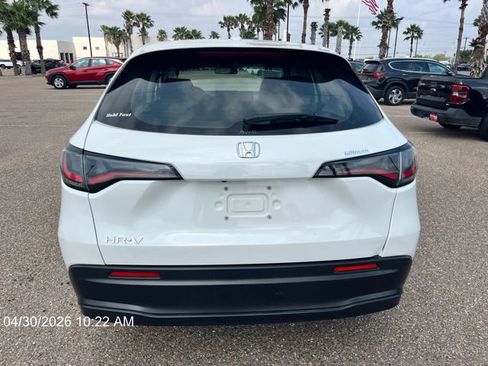 Used 2023 Honda HR-V LX image 10