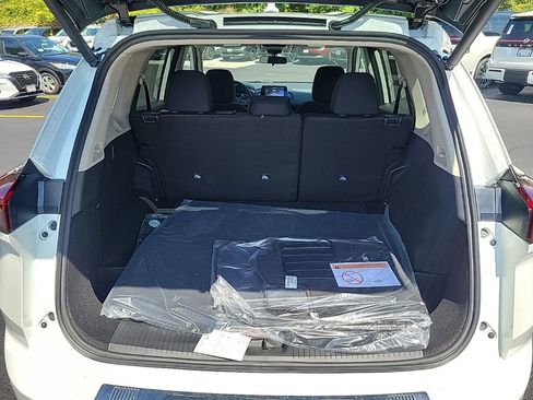 New 2026 Nissan Rogue SV image 22