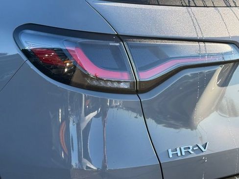 Used 2024 Honda HR-V Sport image 27