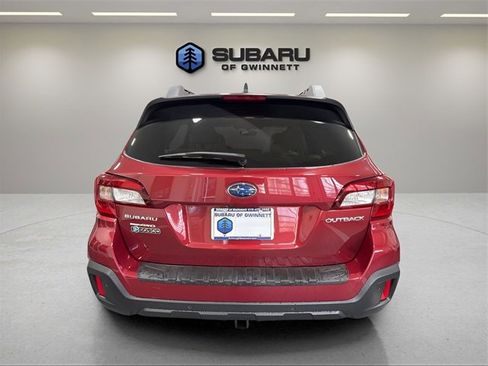 Used 2019 Subaru Outback 2.5i Limited image 4