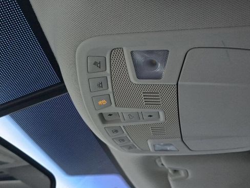 Used 2017 Ford Edge SEL w/ Equipment Group 201A image 26