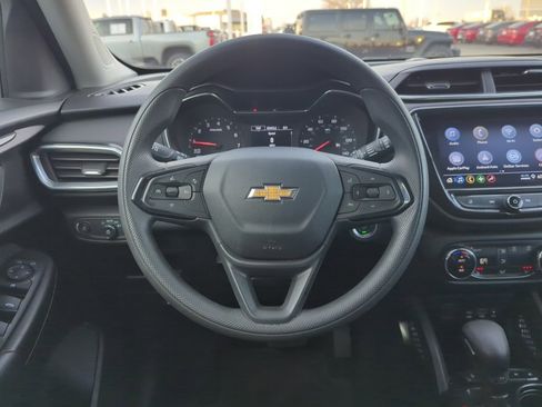 Used 2023 Chevrolet TrailBlazer LT w/ Convenience Package image 35