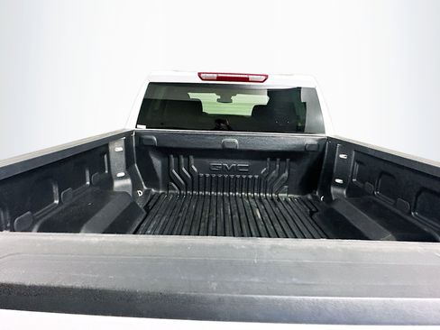 Used 2024 GMC Sierra 1500 Elevation image 28