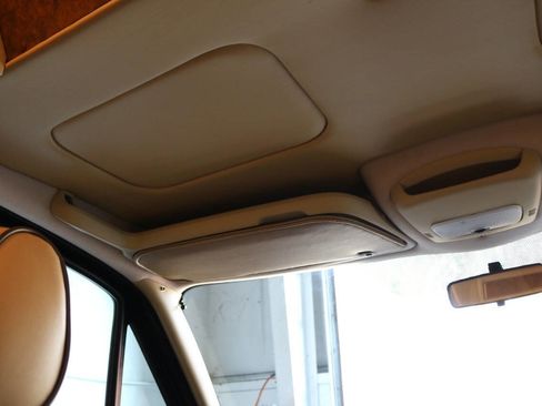 Used 2015 Mercedes-Benz Sprinter 3500 image 33