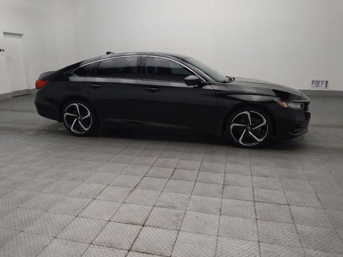 Used 2021 Honda Accord Sport image 11