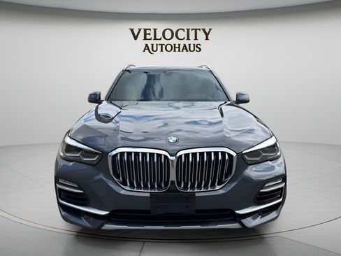Used 2019 BMW X5 xDrive40i w/ Premium Package 2 AWD/4WD image 2