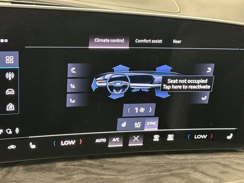 Used 2025 Audi Q5 Premium w/ Convenience Package image 20