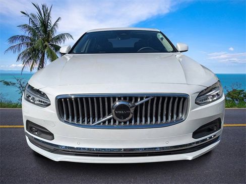 New 2024 Volvo S90 B6 Ultimate w/ Protection Package Premier image 8