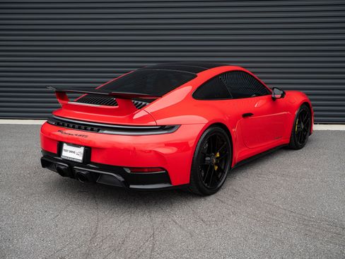 Certified 2025 Porsche 911 Carrera 4 GTS AWD/4WD image 23