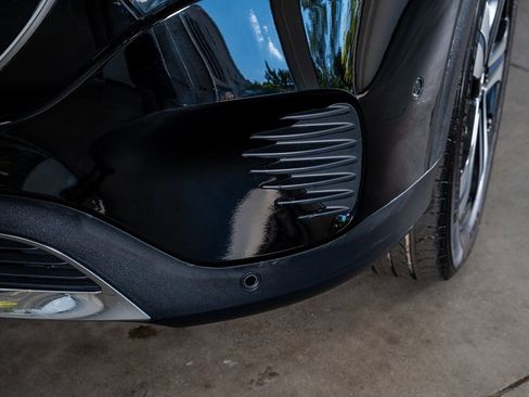 Used 2023 Mercedes-Benz EQB 350 4MATIC SUV w/ Exclusive Package image 14