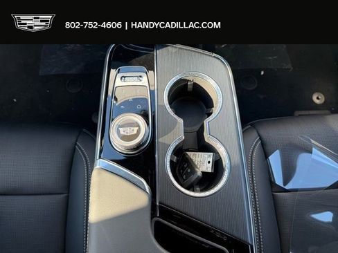 New 2026 Cadillac Lyriq Luxury image 17