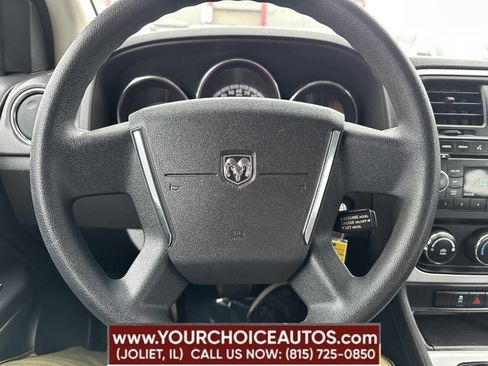 Used 2011 Dodge Caliber Mainstreet image 29