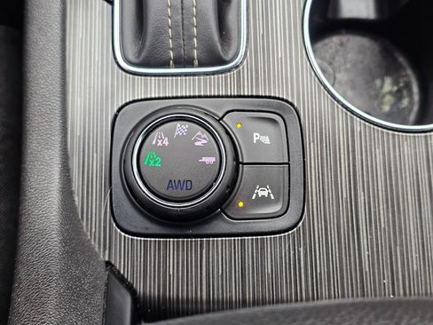 Used 2019 GMC Acadia SLT AWD/4WD image 22