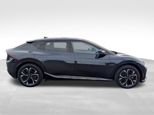 Used 2023 Kia EV6 Wind w/ Wind Technology Package AWD/4WD image 8