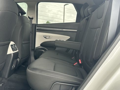 Used 2024 Hyundai Tucson SEL FWD image 19