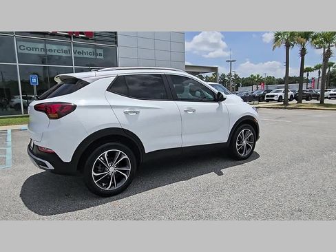 Used 2022 Buick Encore GX Select w/ Safety Package II FWD image 33