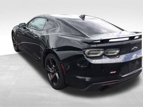 Used 2019 Chevrolet Camaro SS RWD image 19