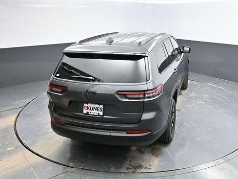 New 2026 Jeep Grand Cherokee L 4WD image 38