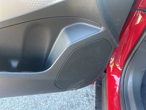 New 2026 Chevrolet Trax RS w/ Sunroof Package FWD image 15