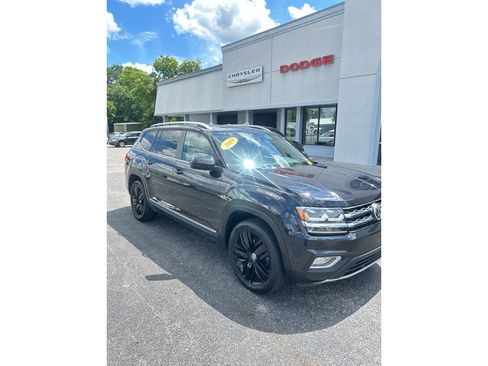 Used 2019 Volkswagen Atlas SEL AWD/4WD image 2