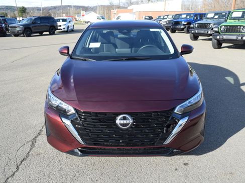 New 2025 Nissan Sentra SV image 3